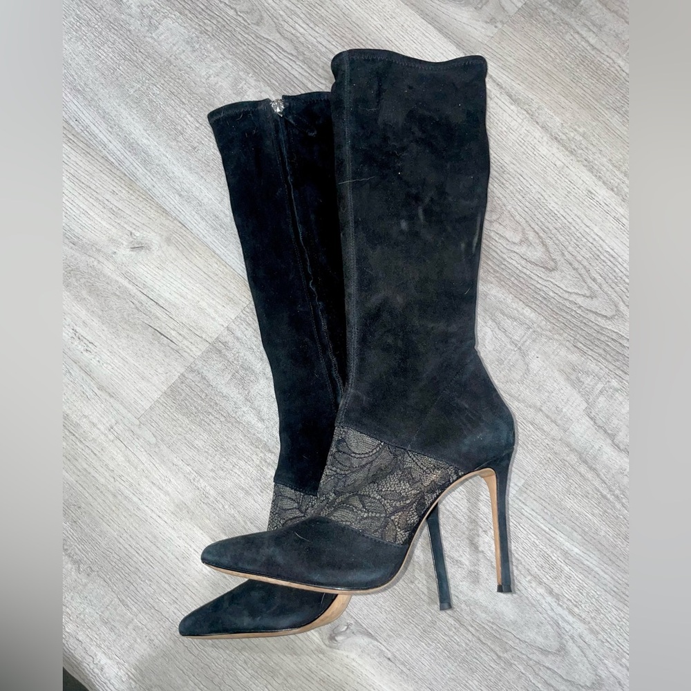 Size 6 suade black lace boot